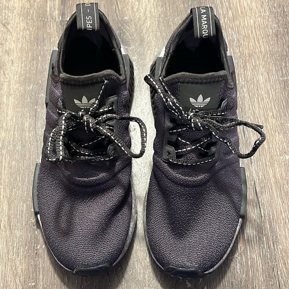 Women’s Adidas NMD_R1 - Picture 1 of 6